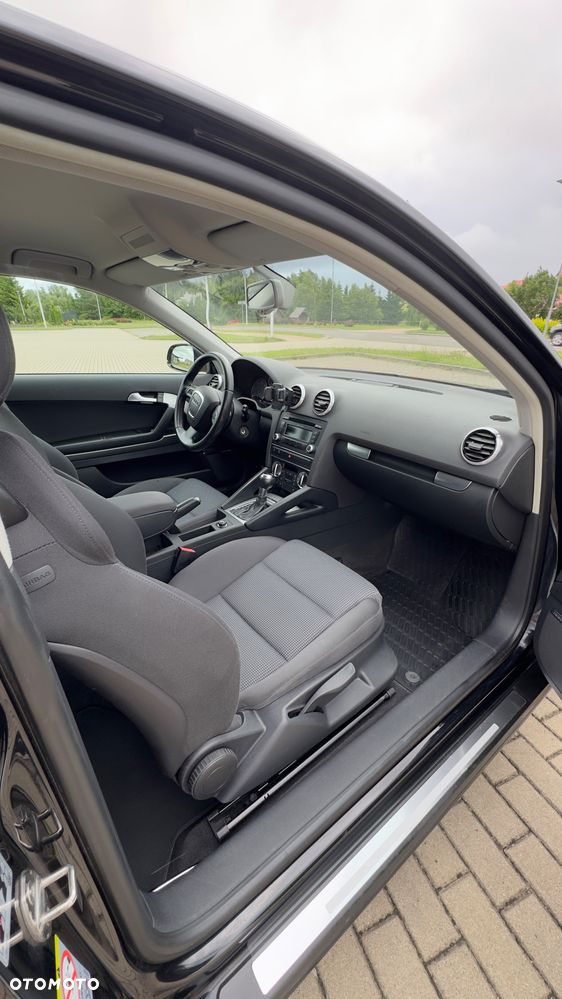 Audi A3 3-drzwiowe 2.0 TDI DPF (DSG) S tronic Ambiente - 8