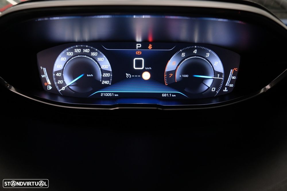 Peugeot 3008 PureTech 130 Stop & Start GPF EAT8 Active Pack - 12