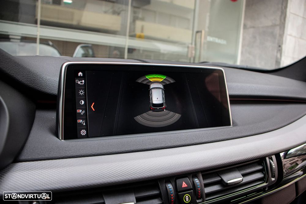 BMW X5 25 d xDrive Pack M - 23