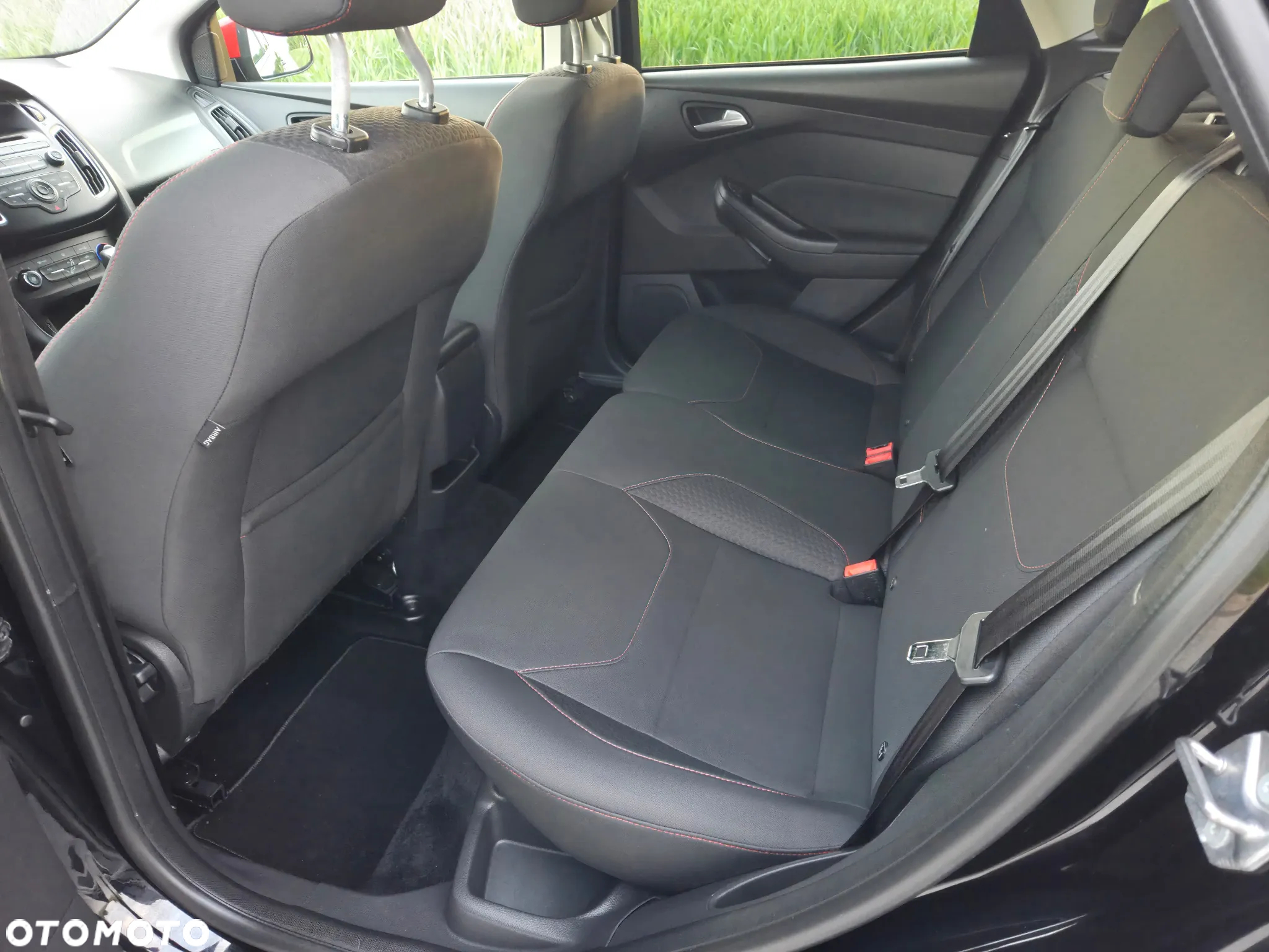 Ford Focus 1.0 EcoBoost ST-Line Red ASS - 14