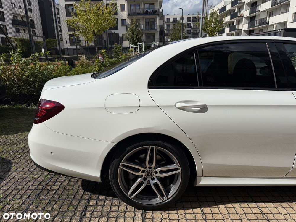 Mercedes-Benz Klasa E 200 d 9G-TRONIC AMG Line - 24