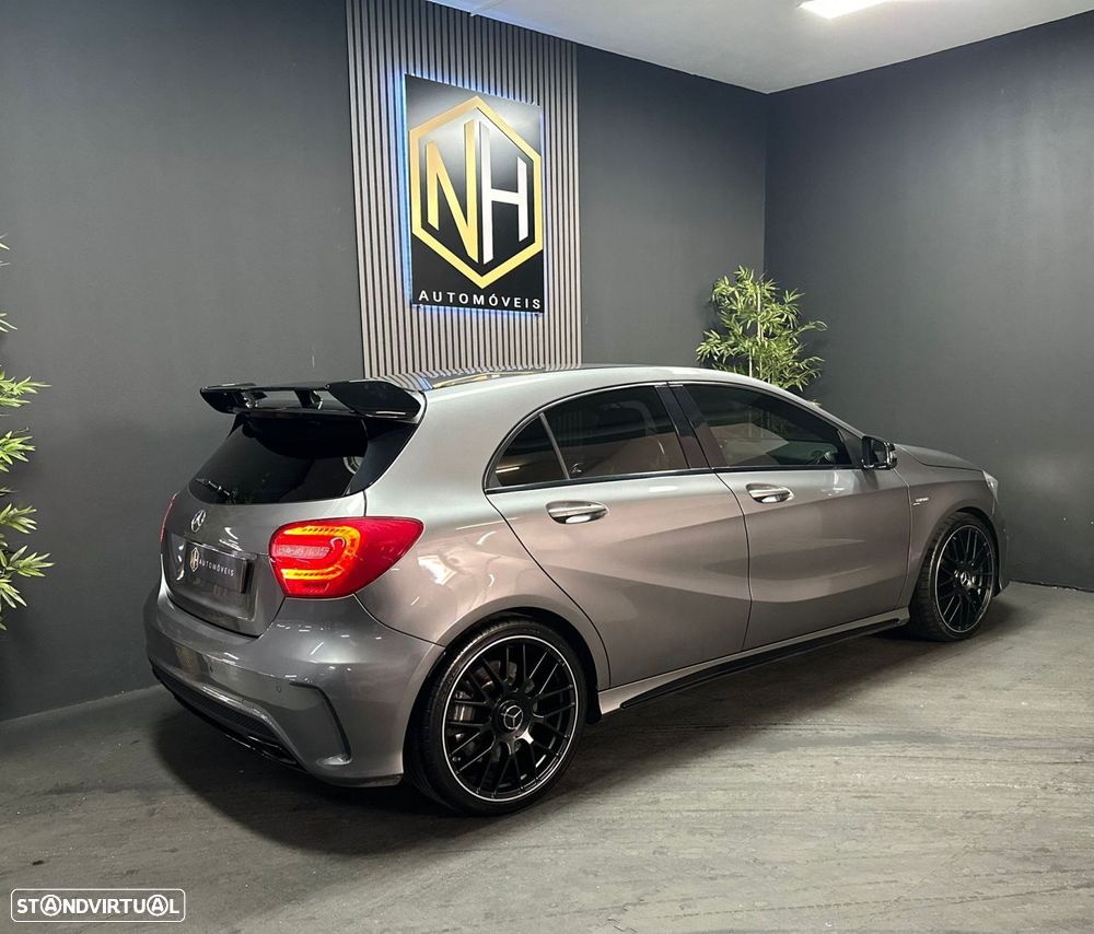 Mercedes-Benz A 45 AMG 4-Matic - 5