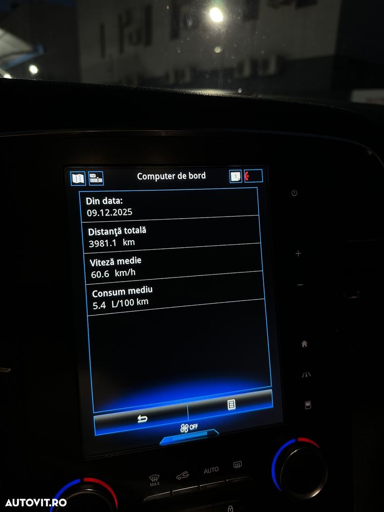 Renault Megane TCe 140 GPF GT LINE - 13