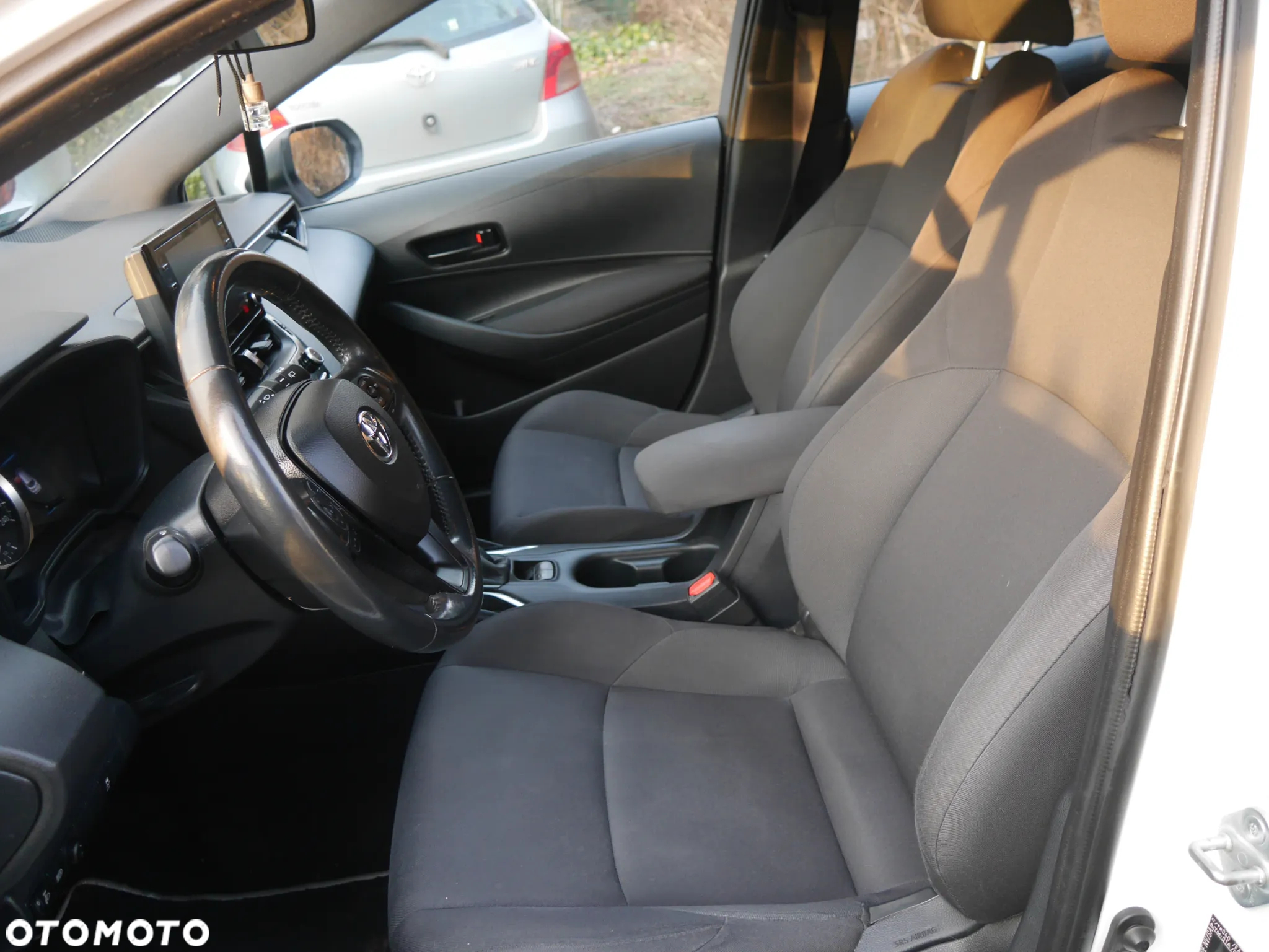 Toyota Corolla 1.8 Hybrid Active - 15