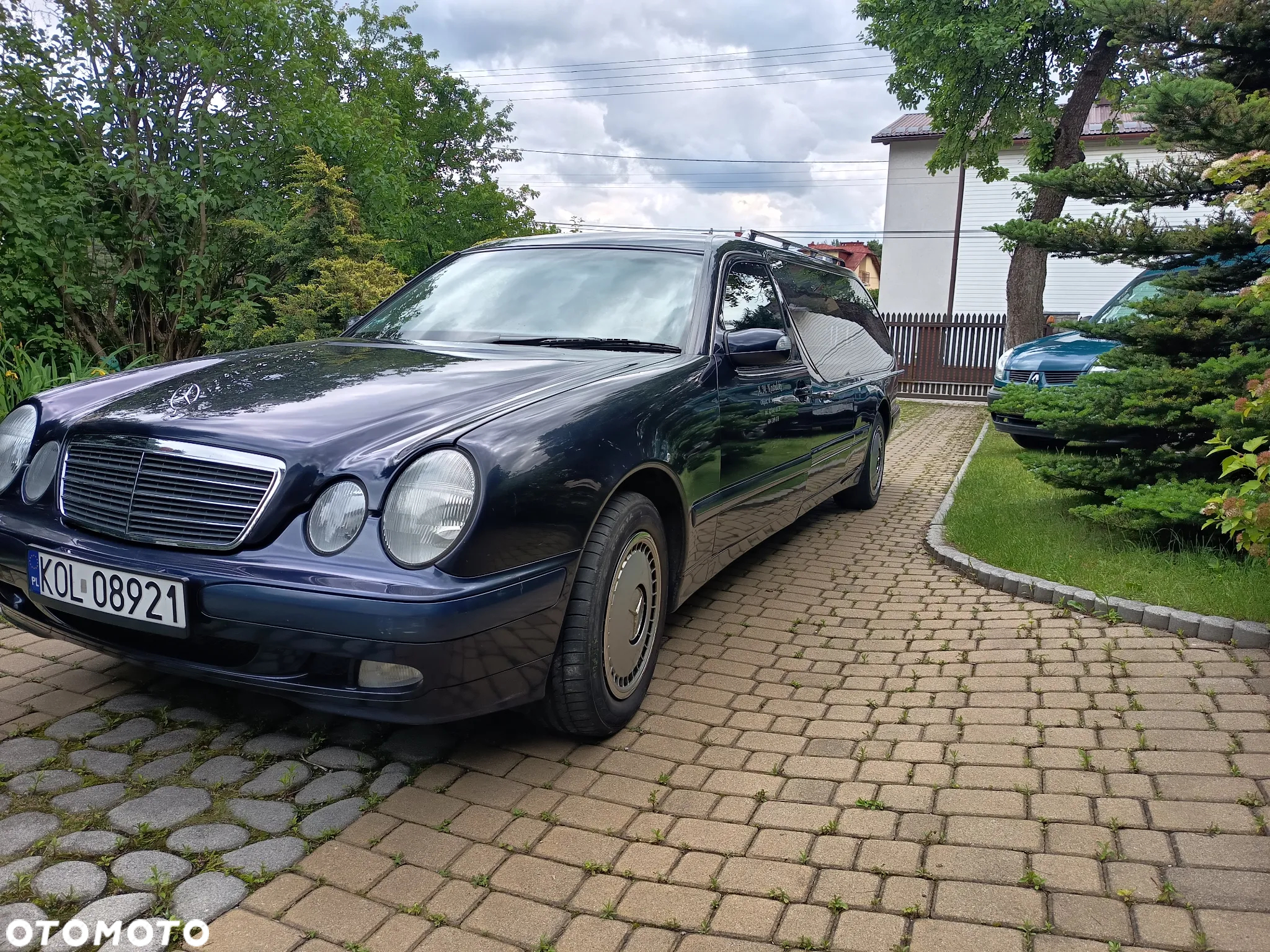 Mercedes-Benz Klasa E - 2