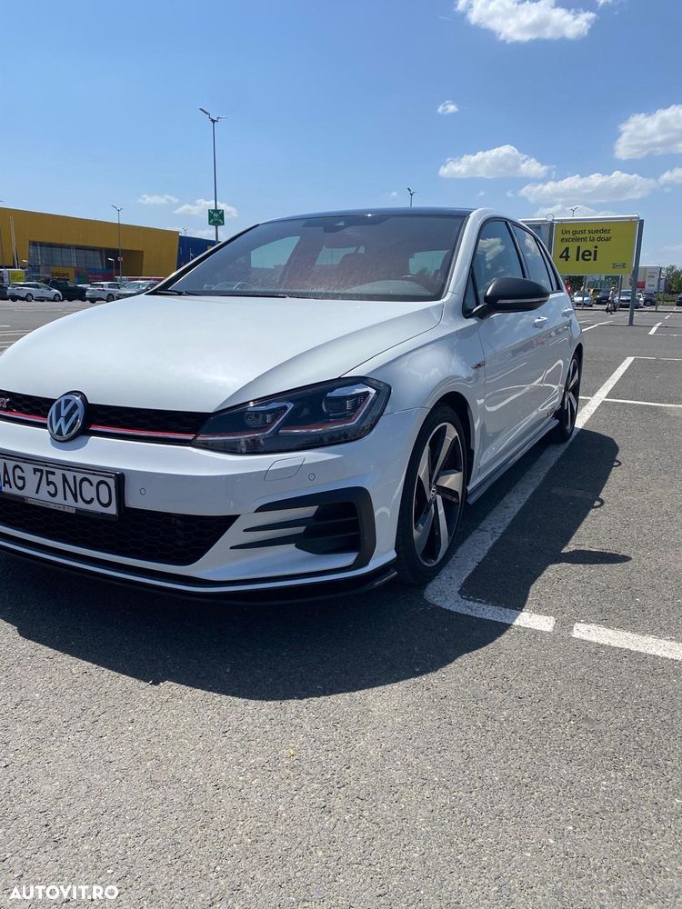 Volkswagen Golf GTI TCR 2.0 TSI OPF DSG - 2