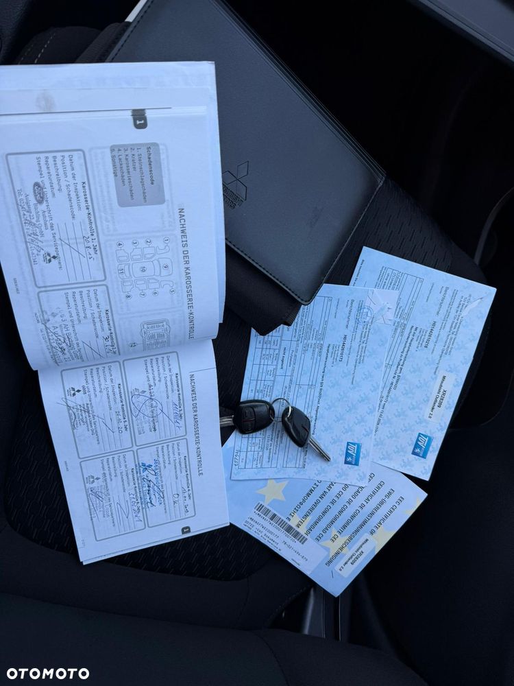 Mitsubishi Outlander 2.0 2WD Invite - 8