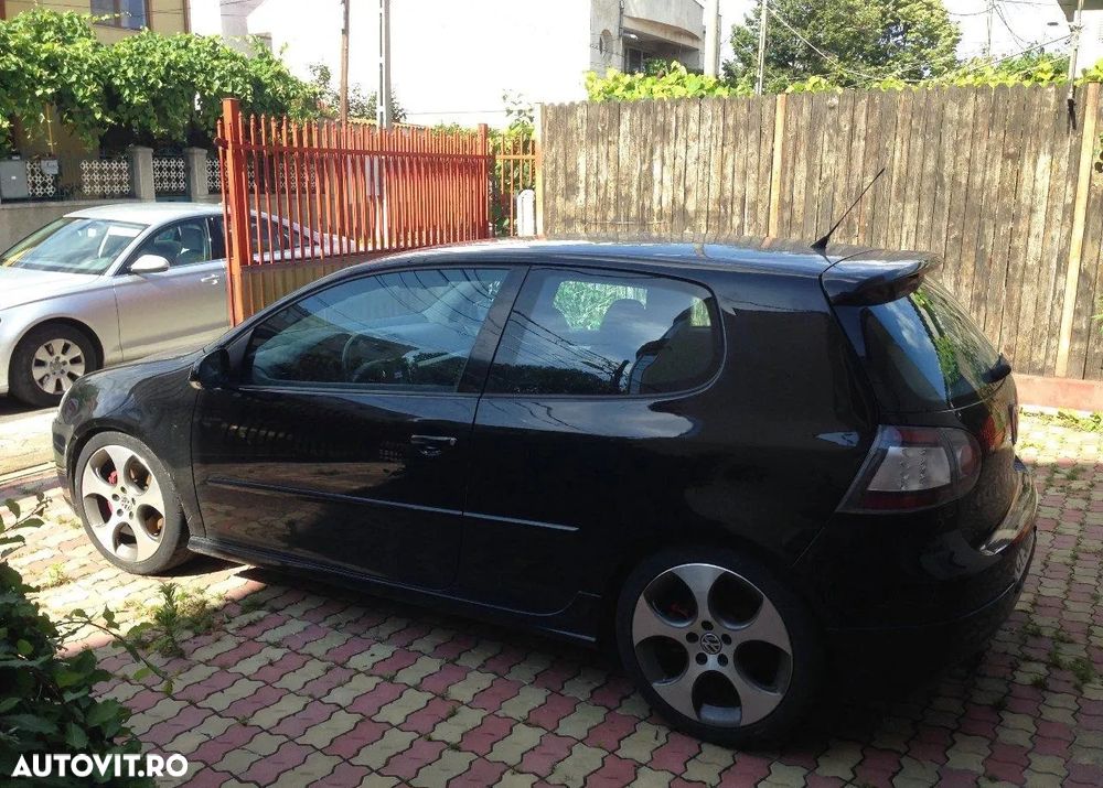 Volkswagen Golf 2.0FSI GTI DSG - 6