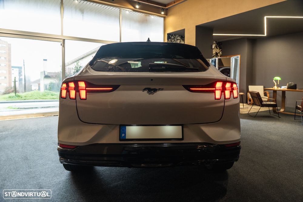 Ford Mustang Mach-E 98.7 kWh Premium - 4