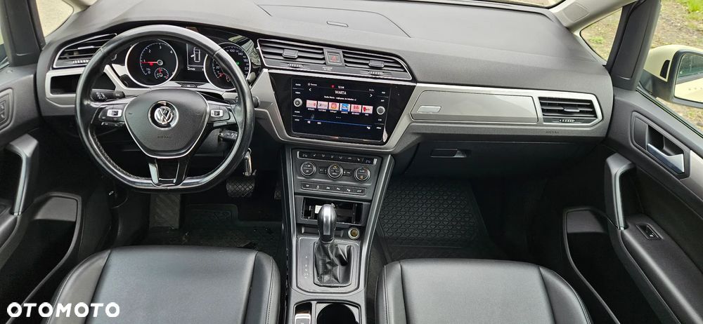 Volkswagen Touran 2.0 TDI SCR DSG Comfortline - 8