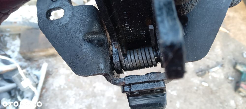 Peugeot 1007 rolka wózek drzwi środek - 7