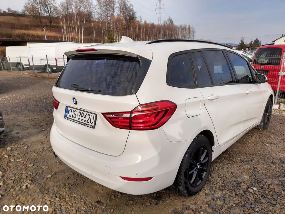 BMW Seria 2 218d Advantage - 2