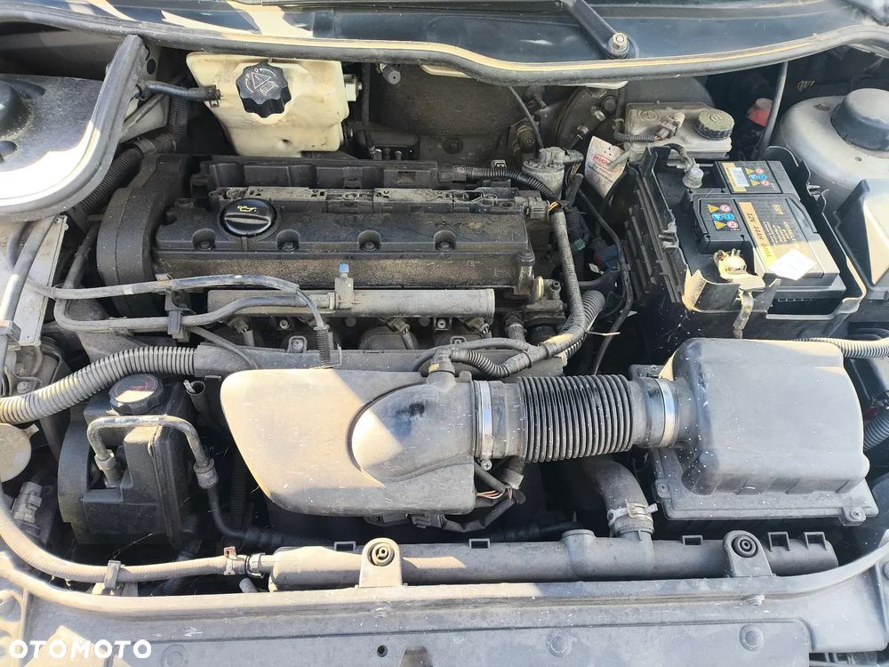 Peugeot 206 CC 2.0 - 5