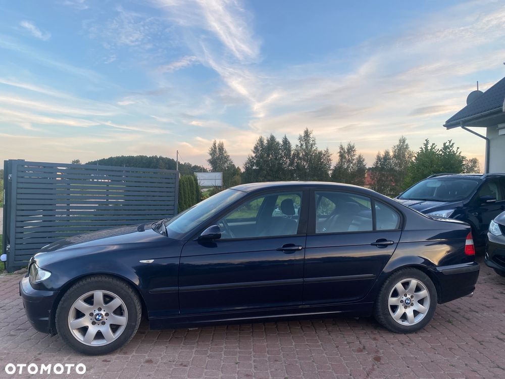 BMW Seria 3 318i - 17