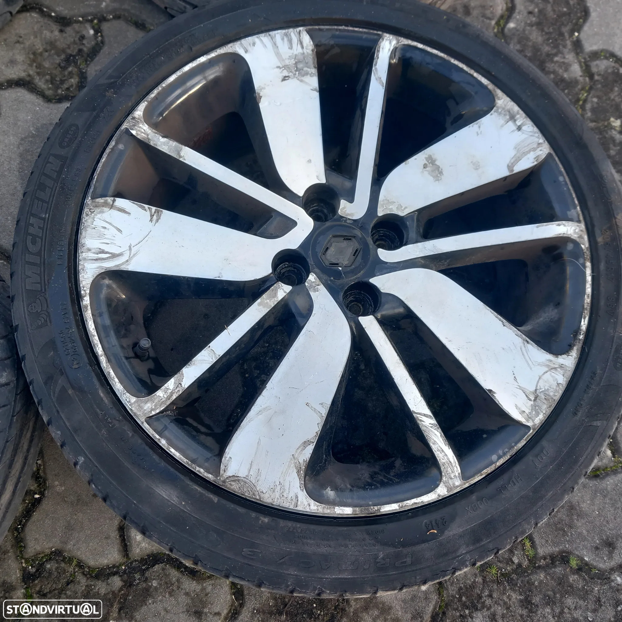 Jantes 17 renault clio 4 com pneus 205 45 r17 - 2