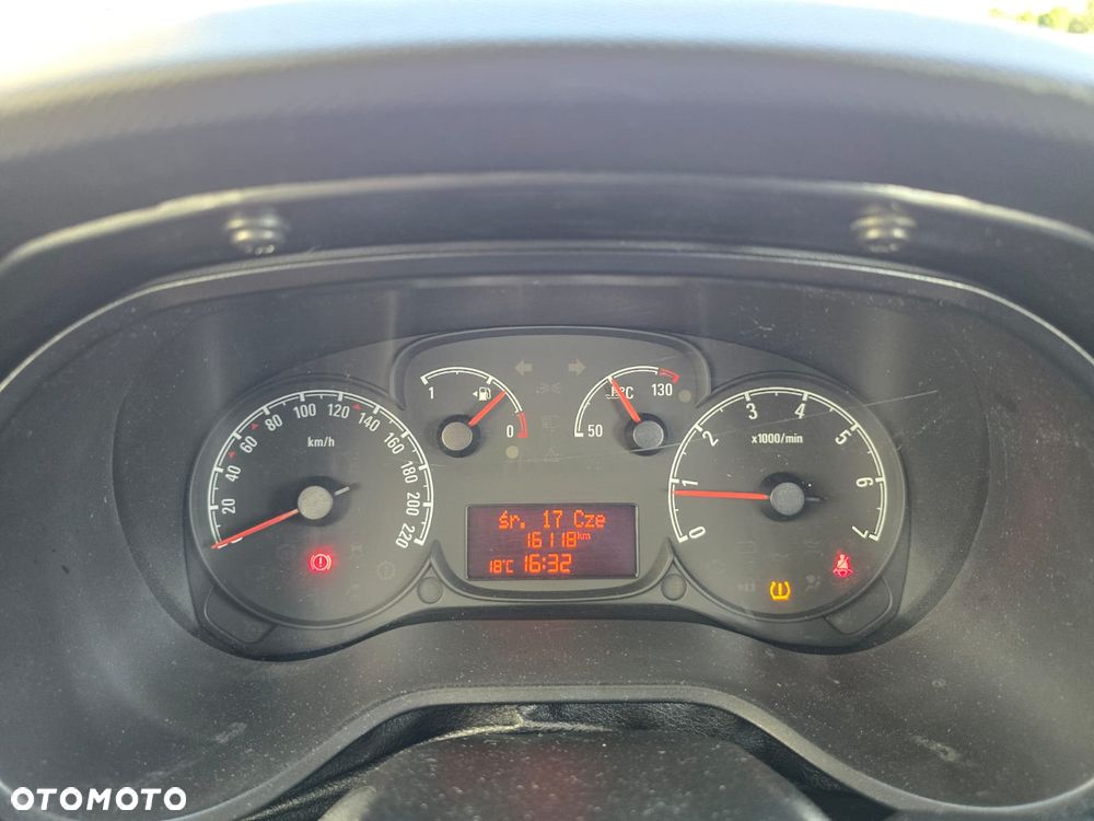 Opel Combo 1.4 L1H2 S&S Selection - 29
