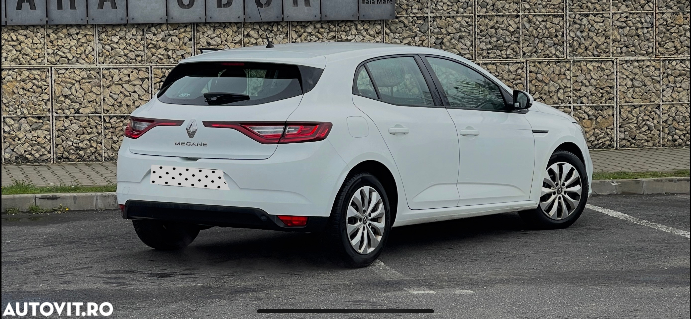 Renault Megane - 5