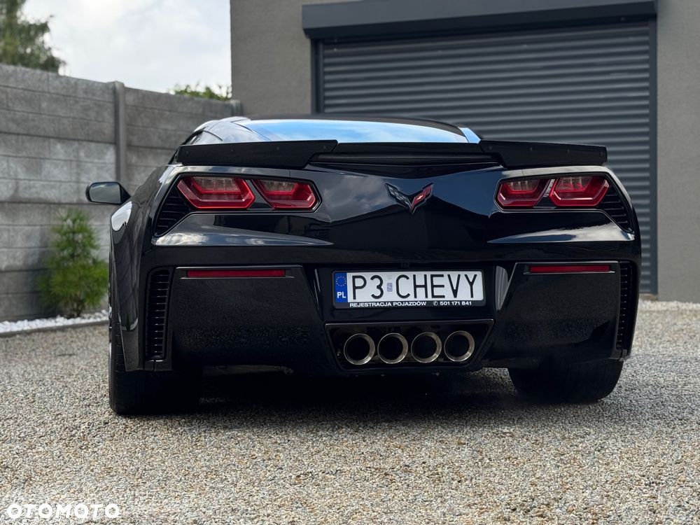 Chevrolet Corvette - 19