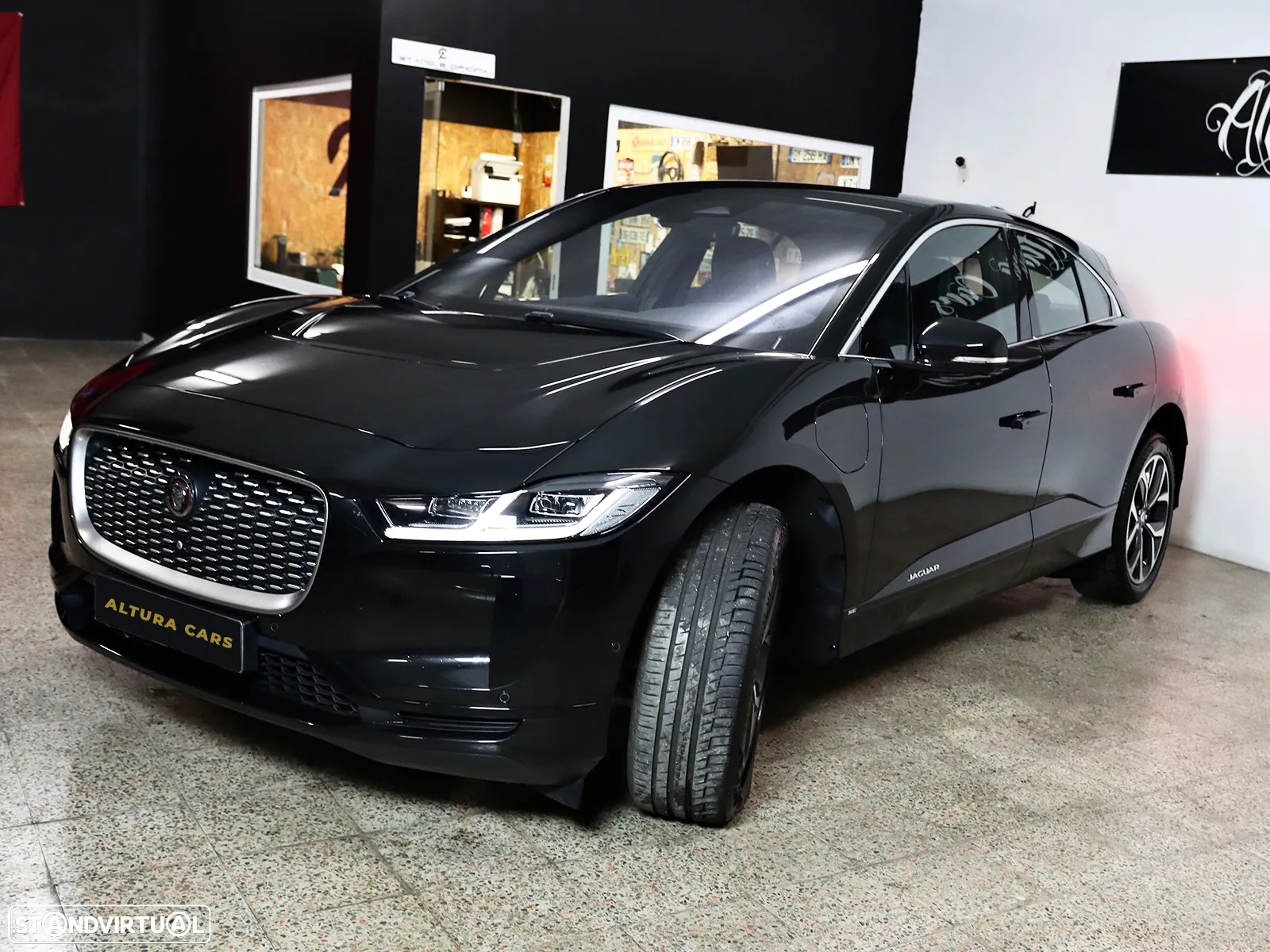 Jaguar I-Pace EV400 AWD R-DYNAMIC SE - 9
