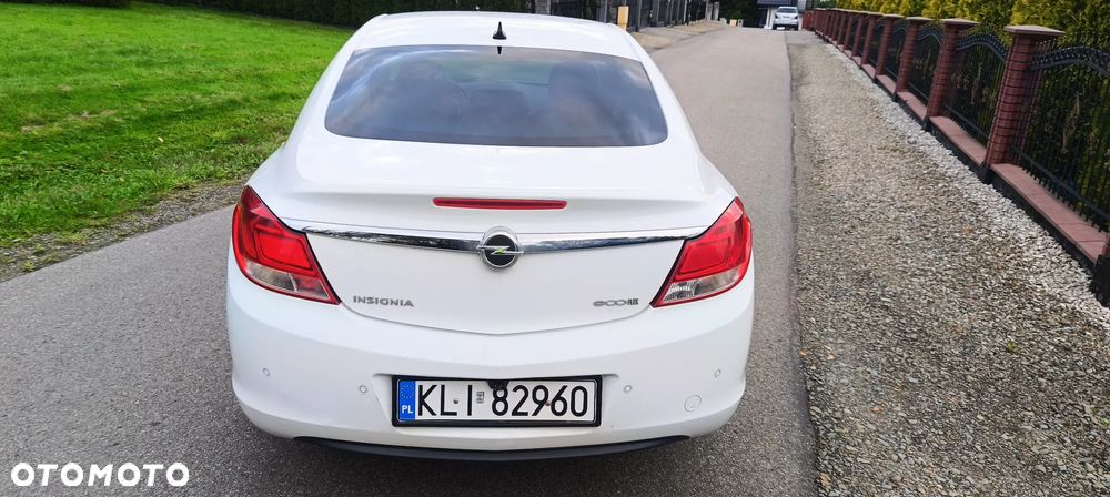 Opel Insignia - 11