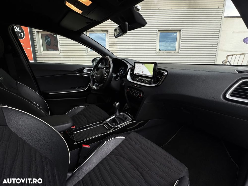 Kia Pro Ceed 1.5 T-GDI 6MT GT Line - 16