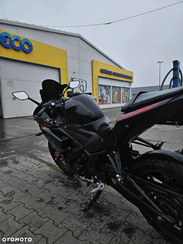Yamaha R3 - 13