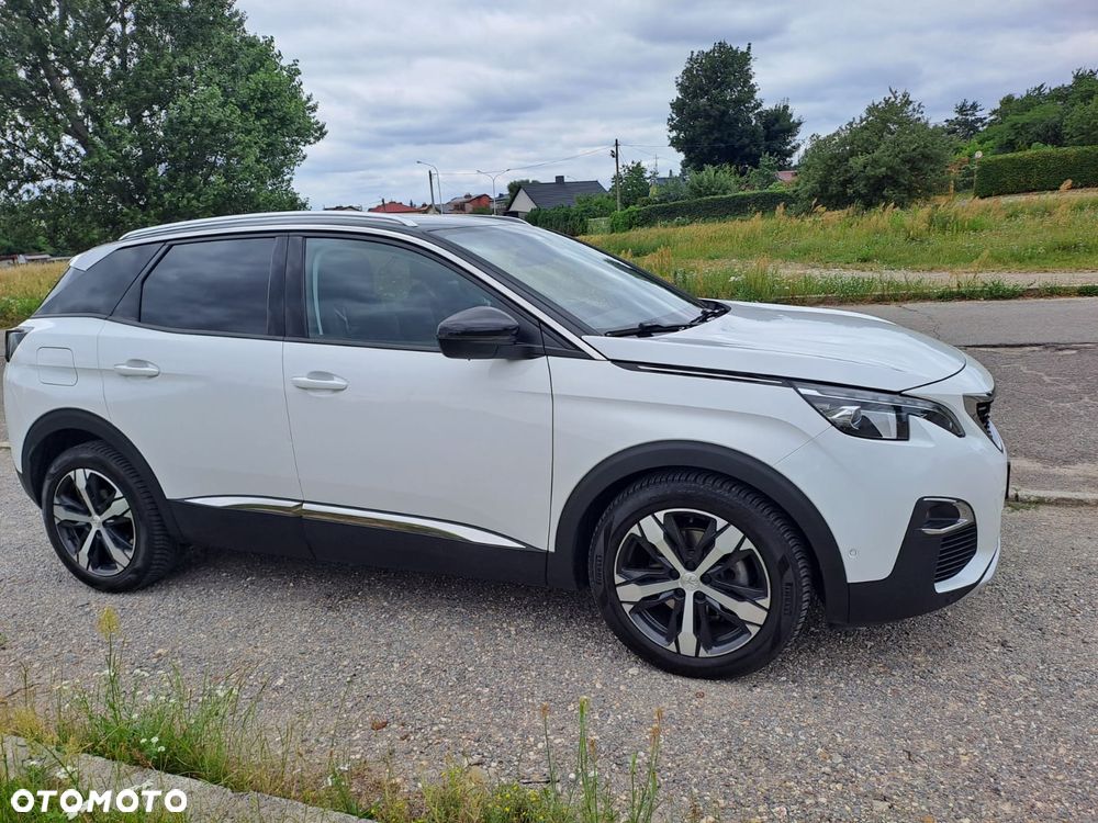 Peugeot 3008 1.2 PureTech Allure S&S EAT6 - 1