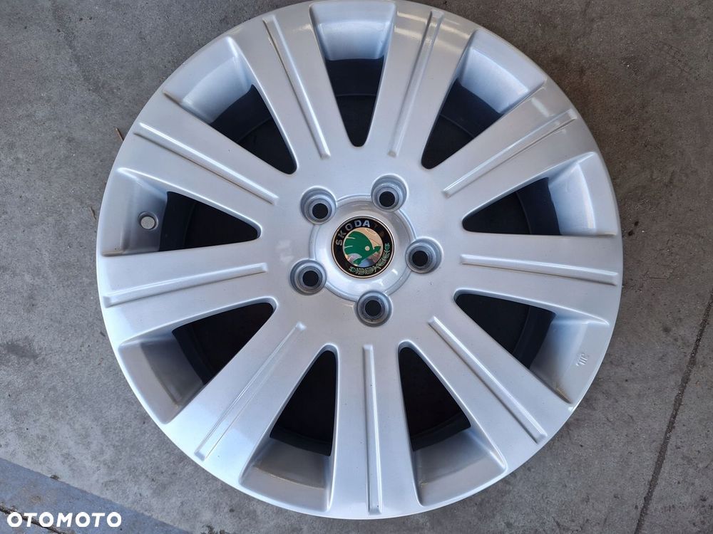 4x Felgi Aluminiowe SKODA VW SEAT 6x17 5x112 ET45 3TO601025J ORYGINAŁ - 3