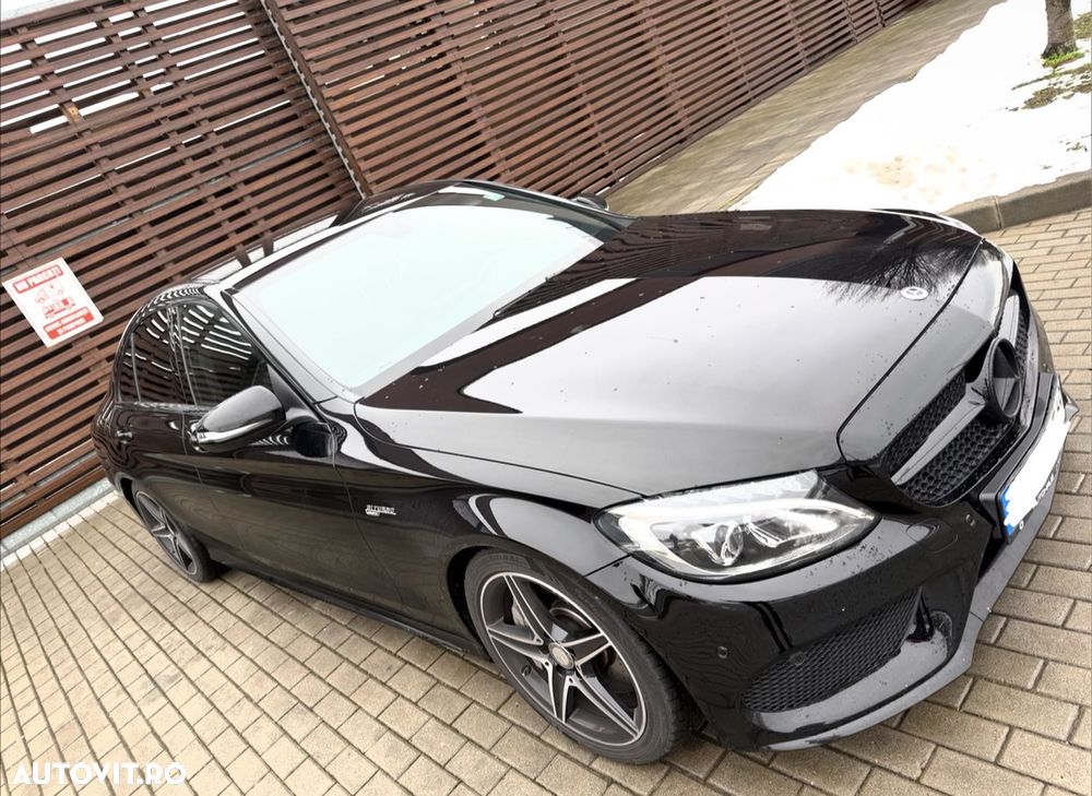 Mercedes-Benz C - 3