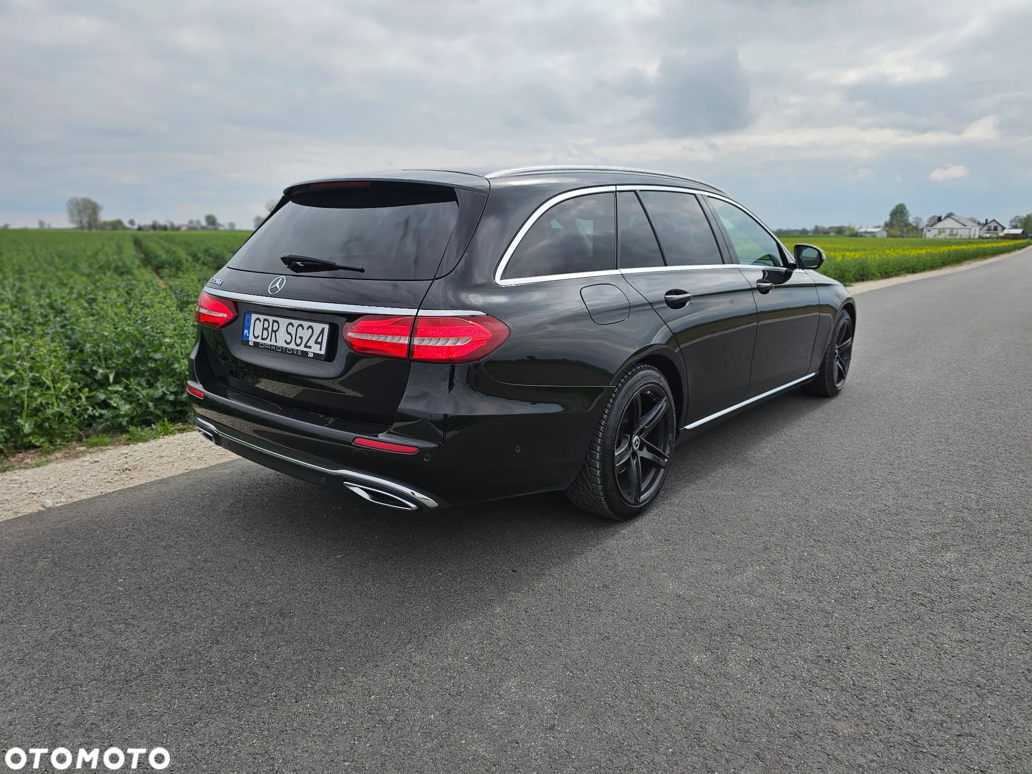 Mercedes-Benz Klasa E 220 d T 9G-TRONIC Sportstyle Edition - 3