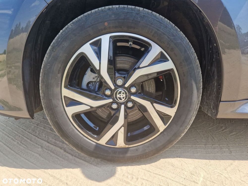 Toyota Yaris Hybrid 1.5 Style - 23