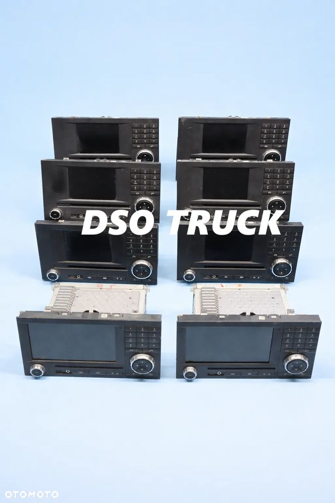 A0004467662 Bosch 7620000236 Radio Mercedes MP4 - 8