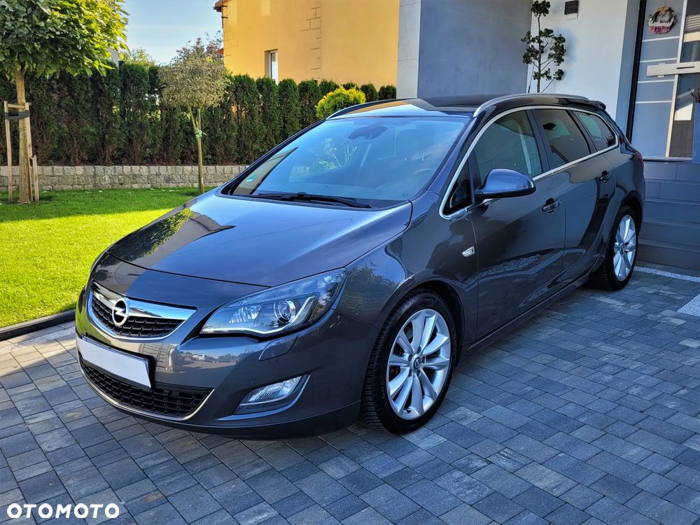 Opel Astra 1.6 Turbo - 1