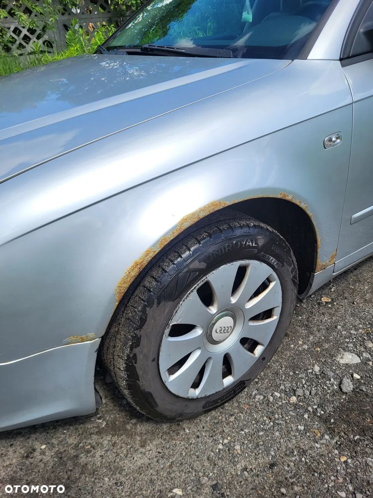 Audi A4 Avant 2.0 TDI DPF - 11