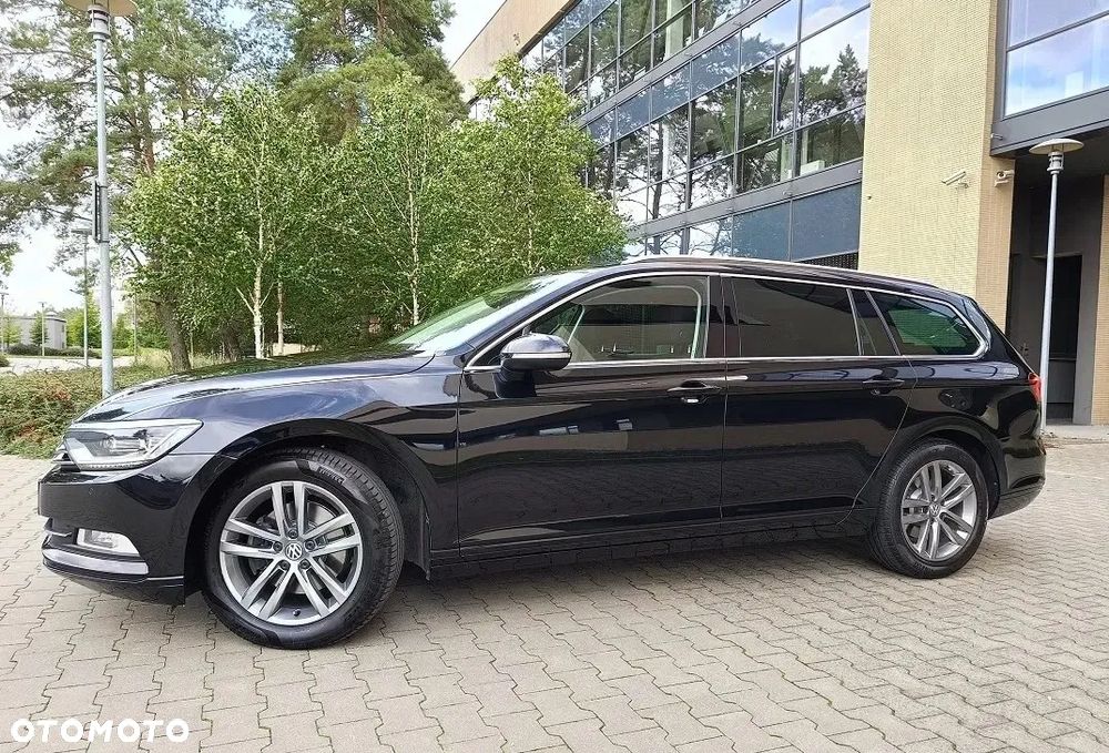 Volkswagen Passat - 9