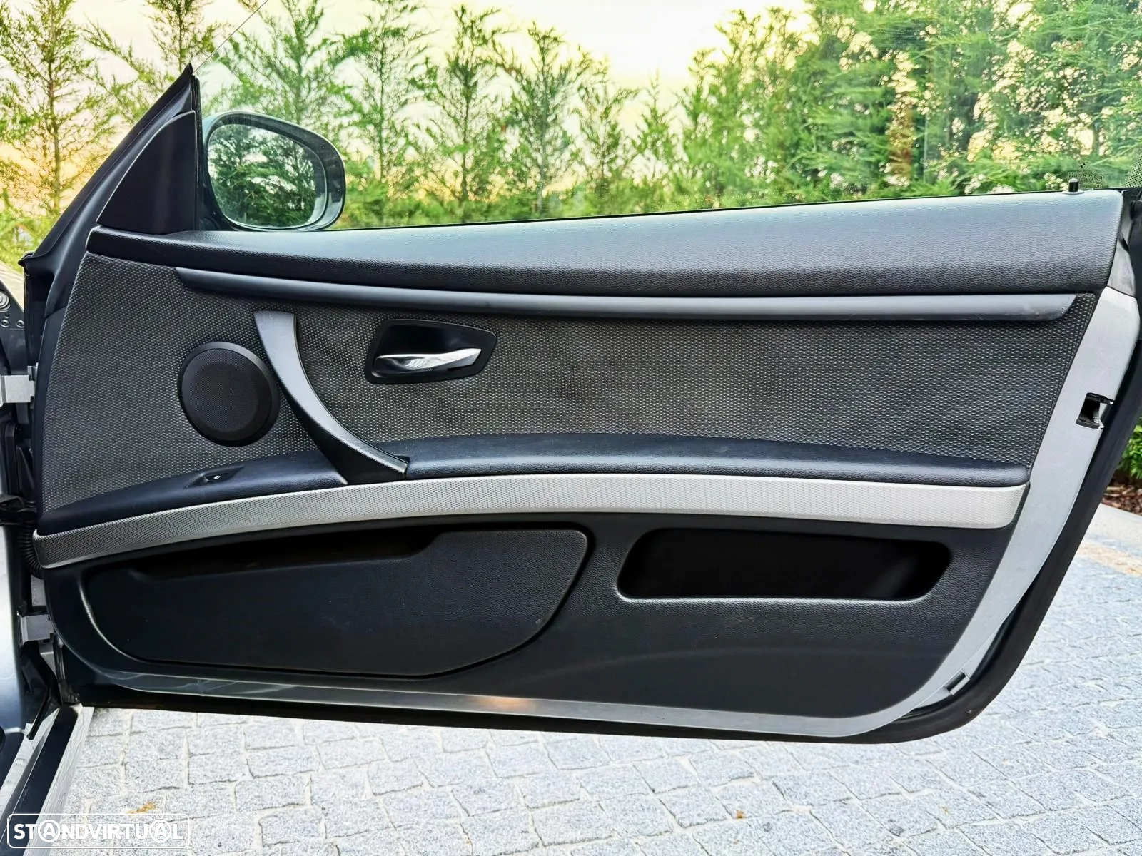 BMW 320 d Pack M - 22