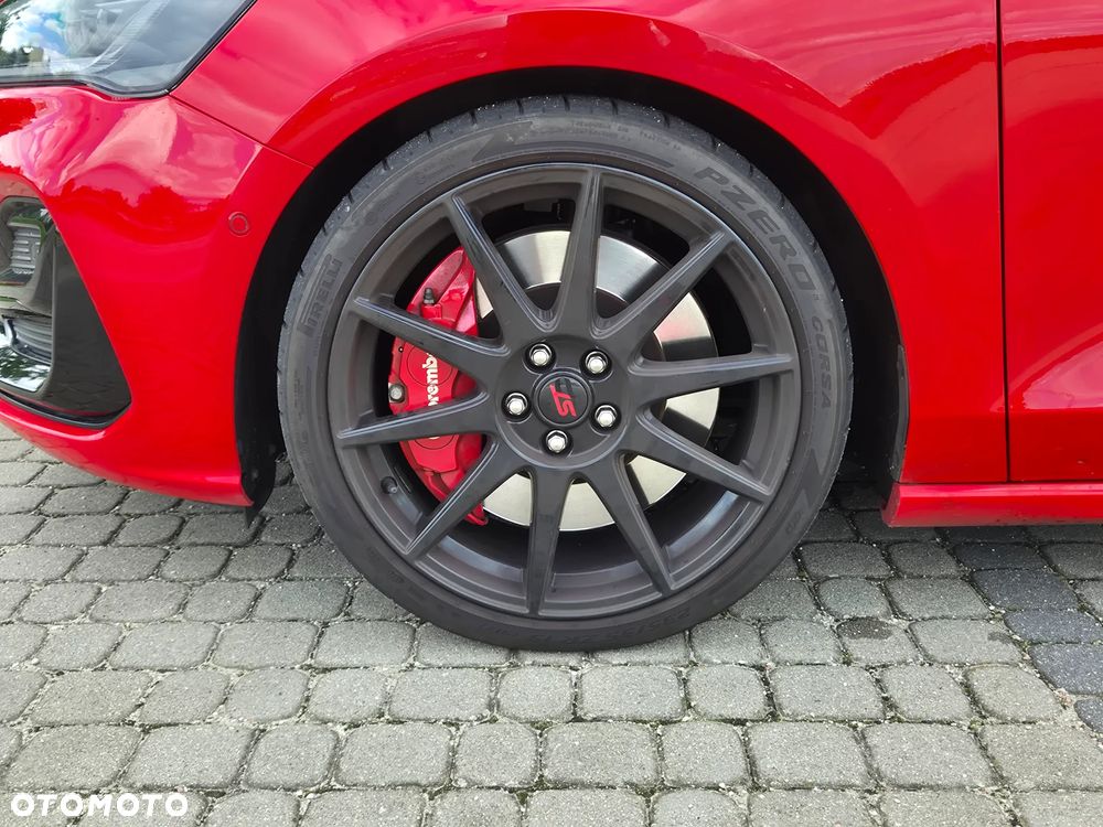 Ford Focus 2.3 EcoBoost ST X - 2