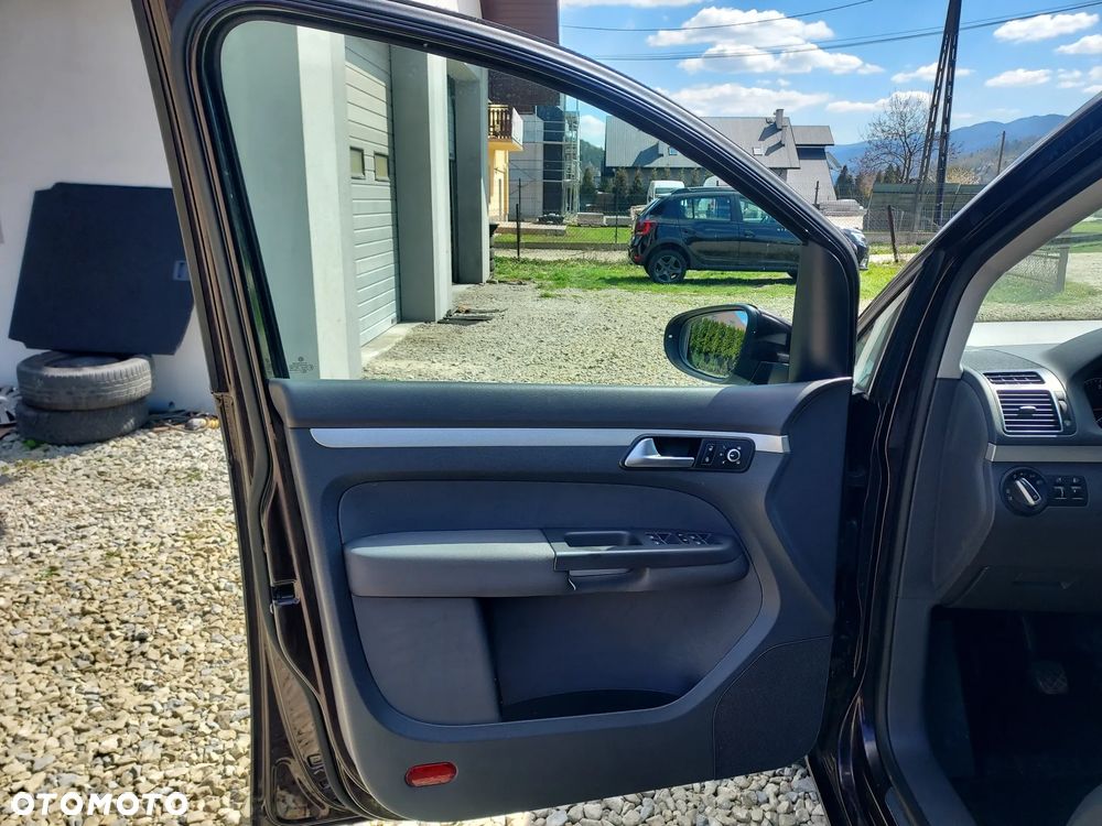 Volkswagen Touran 1.6 TDI DPF BlueMotion Technology Highline - 7