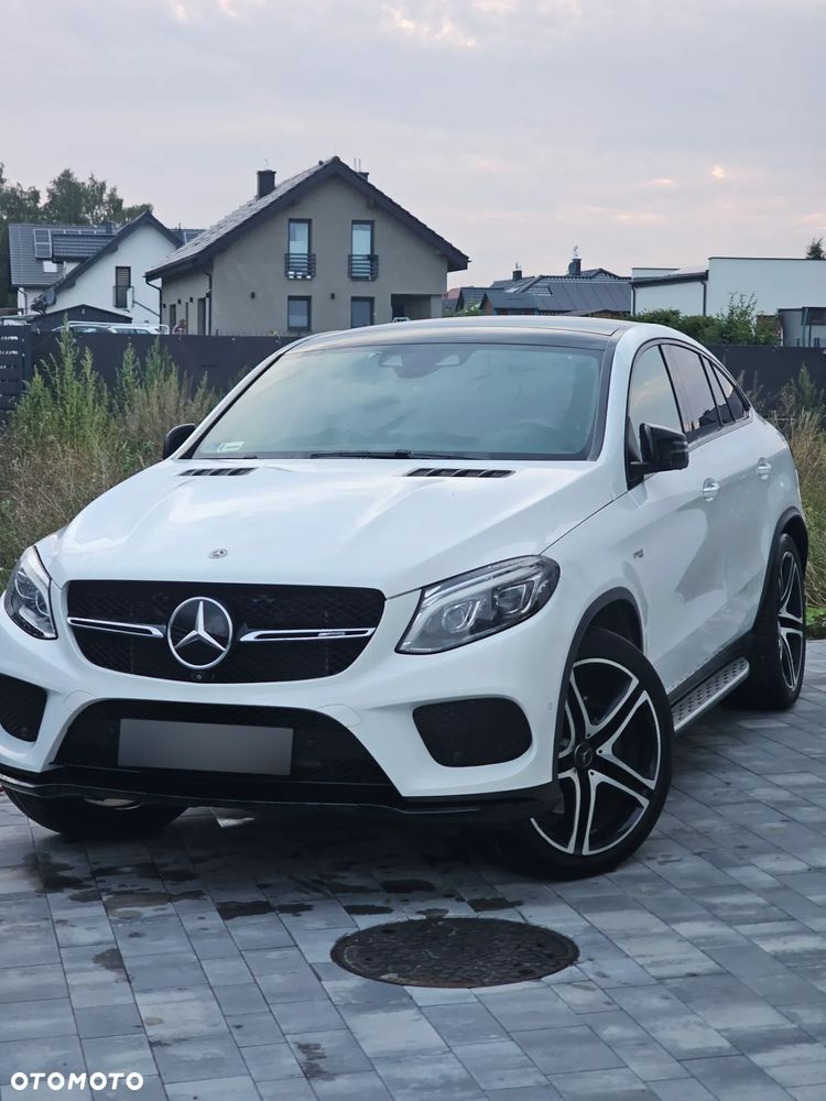Mercedes-Benz GLE AMG 43 Coupe 4M 9G-TRONIC AMG Line - 1