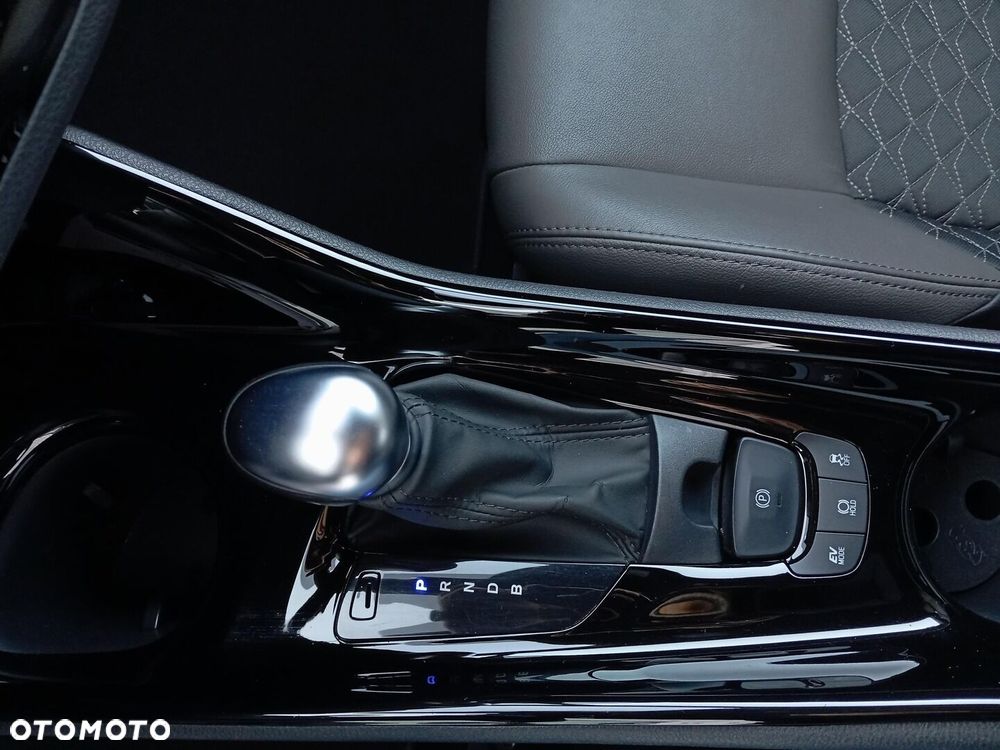 Toyota C-HR 1.8 Hybrid Executive - 22