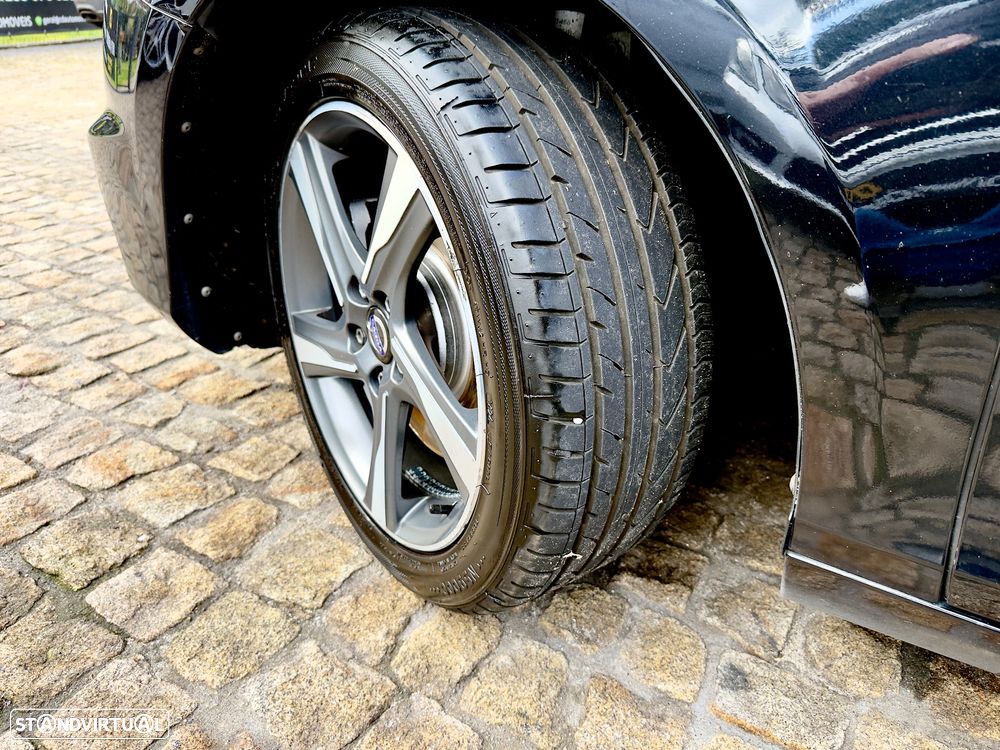 Volvo V40 D4 RDesign - 16