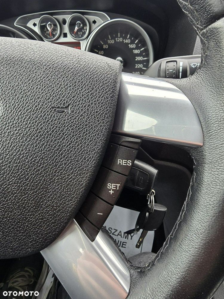 Ford Focus - 28