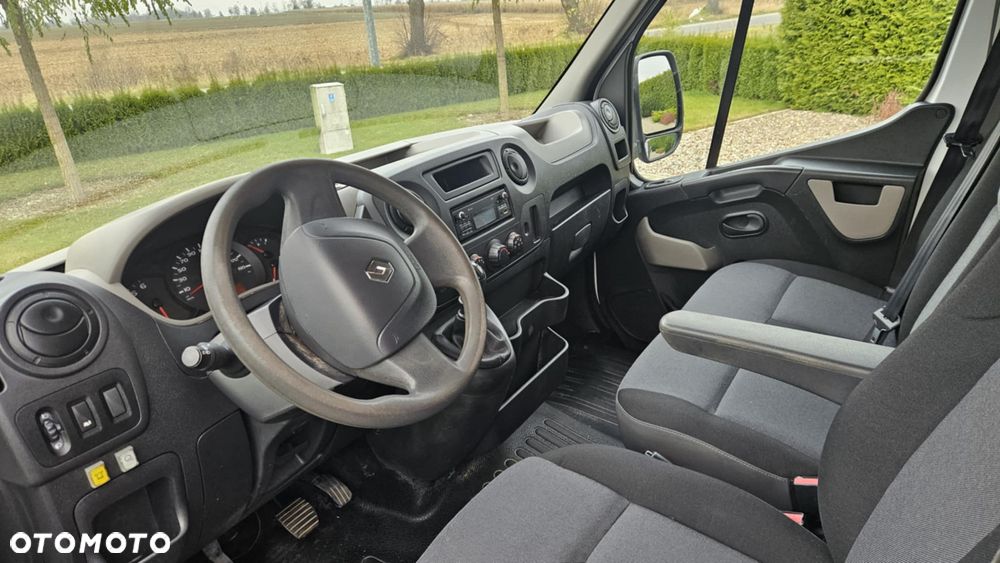 Renault Master - 24