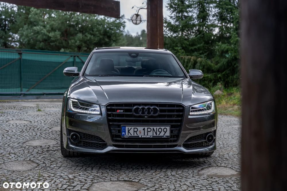 Audi S8 Plus 4.0 TFSI Quattro - 18