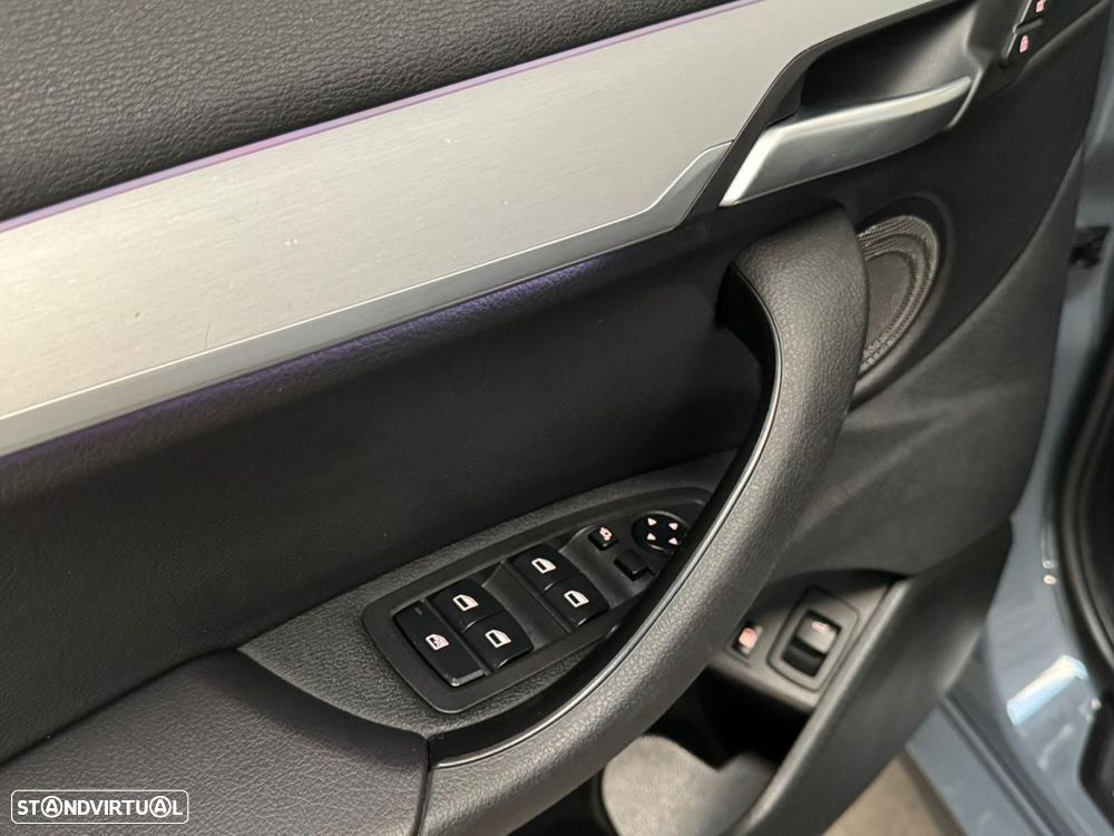 BMW X2 25 e xDrive Pack M - 37