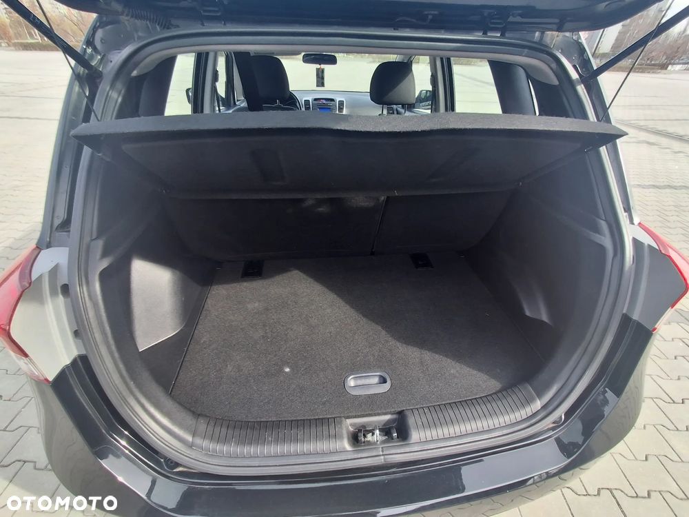 Hyundai ix20 1.4 Fifa World Cup Edition - 12