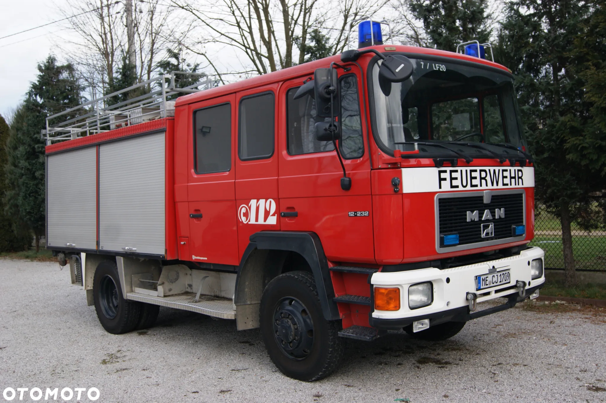 Mercedes-Benz 12232 - 19