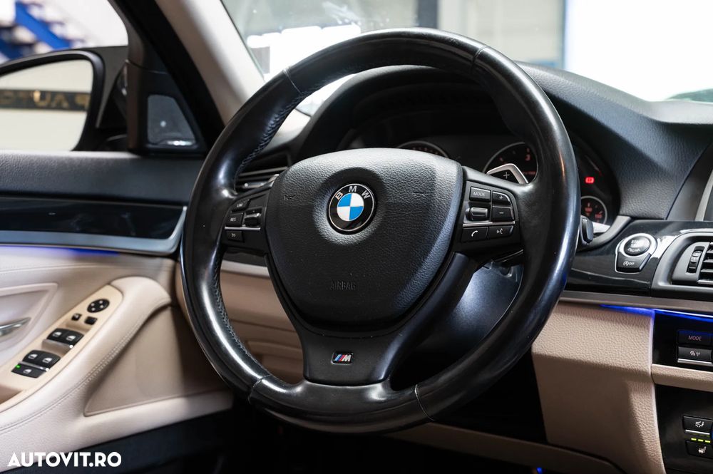 BMW Seria 5 525d Aut. - 13