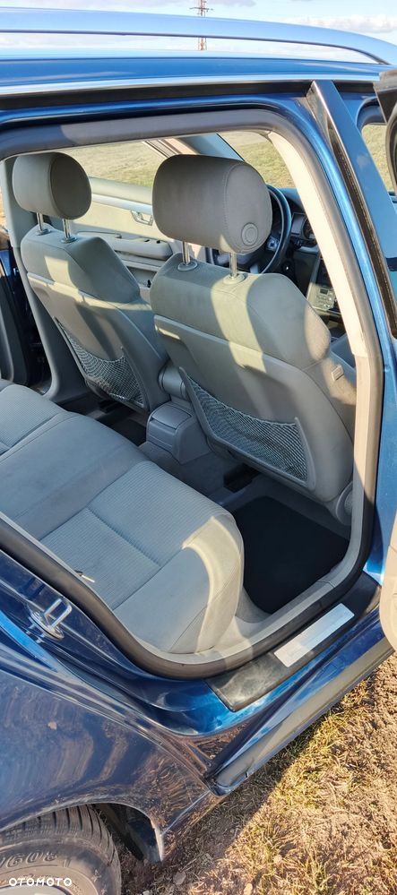 Audi A4 Avant 2.0 TDI DPF - 17