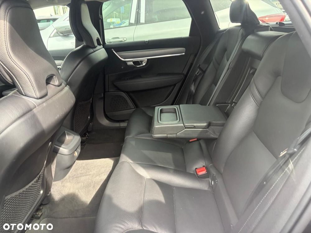 Volvo V90 - 18